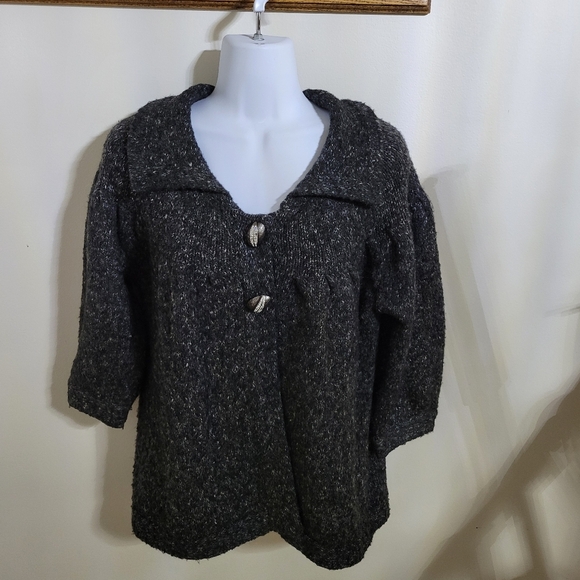 BCBG MAXAZRIA Acrylic Wool "Open"  Gray Cardigan Sweater w/ Button Detail, Sz L - Picture 1 of 5